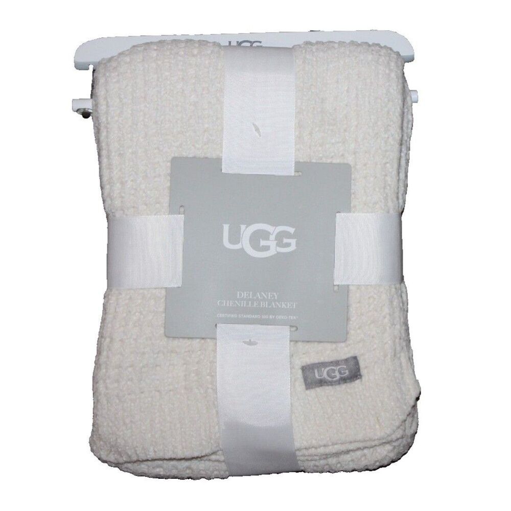 UGG HOME TODDLER INFANT CHENILLE WAFFLE SNOW‎ WHITE BLANKET 30 X 40 NEW!